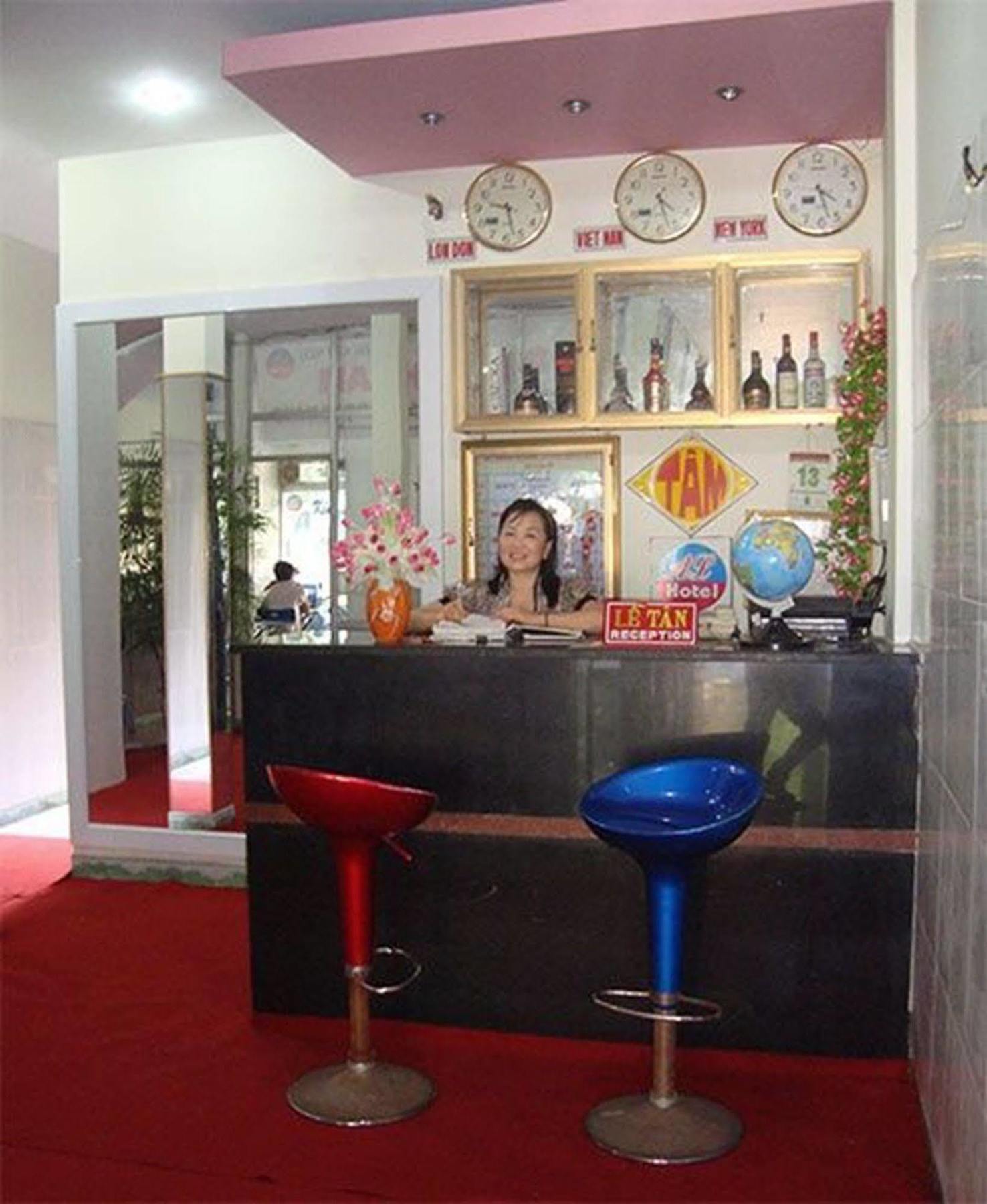 Anh Linh 1 Hotel Донгхой Экстерьер фото