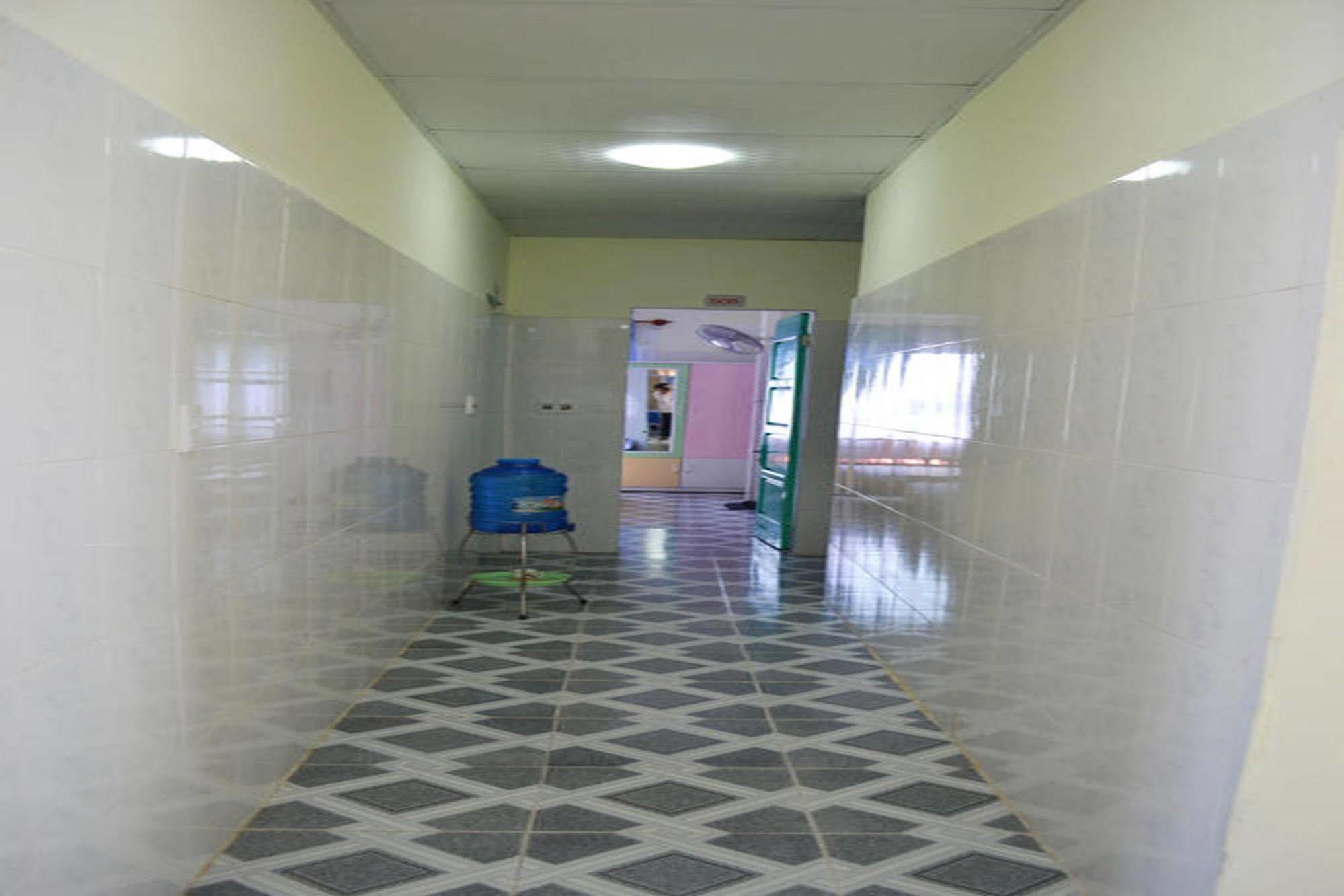 Anh Linh 1 Hotel Донгхой Экстерьер фото